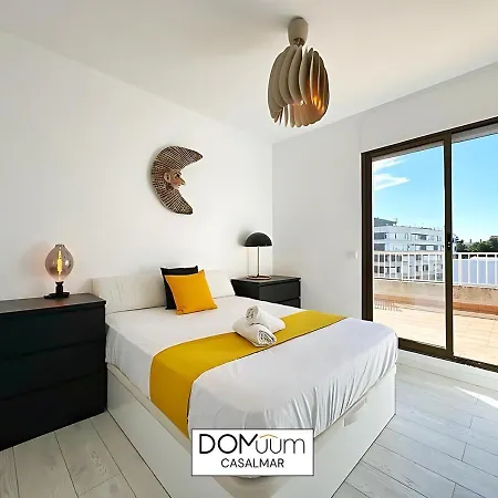 Domuum Holidays -casalmar Family Salou